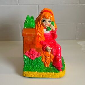 Vintage 70s Holiday Fair N.Y.C. Flower Child Book End Sturdy Plastic HTF (D2)